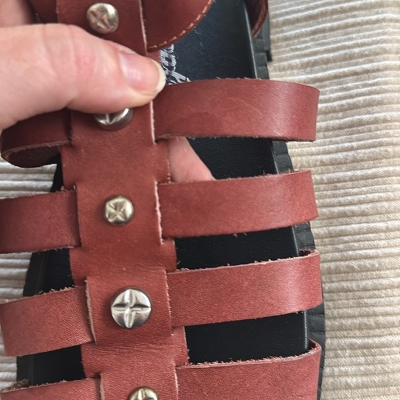 Free People Hadley Hammered Stud Sandals Size 40.5 - Picture 10 of 10